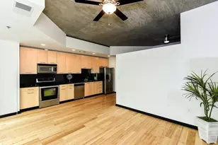 3324 Peachtree Rd NE, Atlanta, GA 30326 - Photo 7