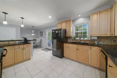 1811 Romans Drive, Marietta, GA 30062 - Photo 15