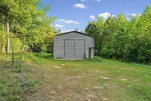 2239 Cross Roads Church Rd, Buchanan, GA 30113 - Photo 17