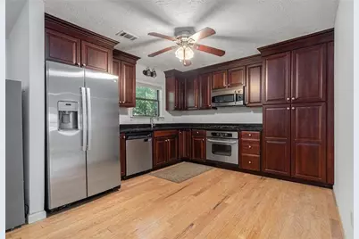 219 Park Avenue, Woodstock, GA 30188 - Photo 11