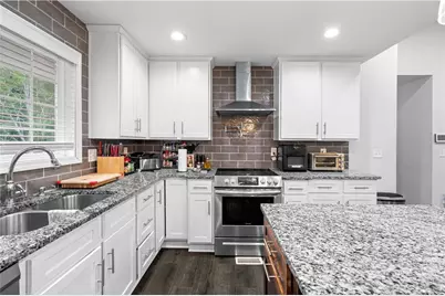 1609 Elm Ridge Way, Stone Mountain, GA 30083 - Photo 15