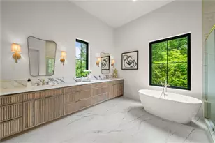 4845 Lansbury Dr, Atlanta, GA 30342 - Photo 27