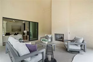 4845 Lansbury Dr, Atlanta, GA 30342 - Photo 11