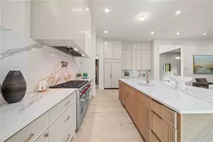 4845 Lansbury Dr, Atlanta, GA 30342 - Photo 17