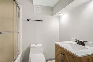 6265 Lakeview Dr, Buford, GA 30518 - Photo 31
