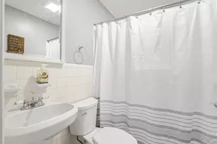 6265 Lakeview Dr, Buford, GA 30518 - Photo 27