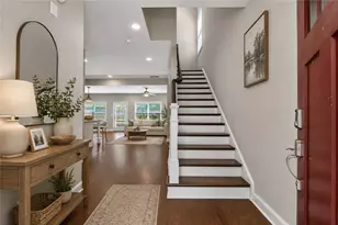1055 Johnson Grove, Atlanta, GA 30318 - Photo 5