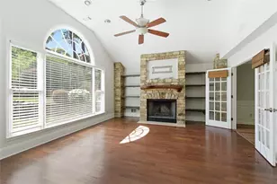 1156 Meadow Oaks Dr NW, Acworth, GA 30102 - Photo 17