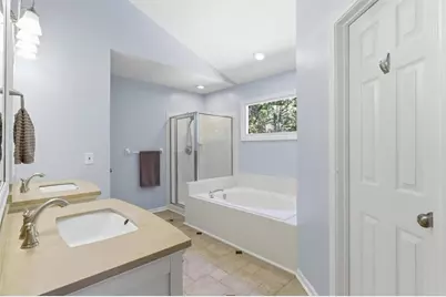 3085 Abbotts Pointe Drive, Duluth, GA 30097 - Photo 33