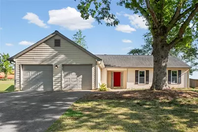 1194 Meadow Oaks Drive NW, Acworth, GA 30102 - Photo 1