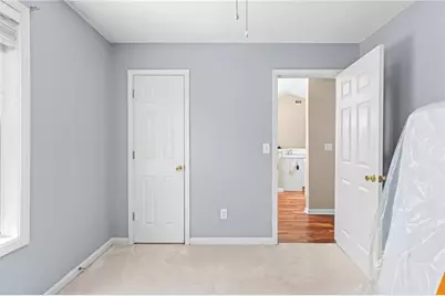 670 Riverside Walk Crossing, Sugar Hill, GA 30518 - Photo 9