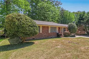 3540 Leisure Ln, Atlanta, GA 30349 - Photo 3