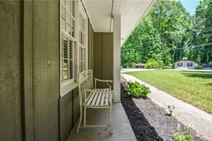 1117 Mandalay Ct SW, Lilburn, GA 30047 - Photo 5