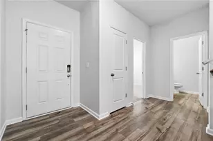 1068 Prudence Dr, Lawrenceville, GA 30045 - Photo 19