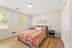 217 Skyland Dr, Roswell, GA 30075 - Photo 17