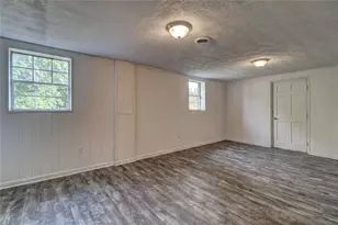 8774 Channing Dr, Jonesboro, GA 30238 - Photo 9