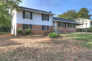 8774 Channing Dr, Jonesboro, GA 30238 - Photo 1