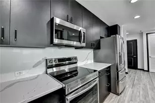 3324 Peachtree Rd NE, Atlanta, GA 30326 - Photo 9