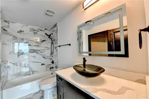 3324 Peachtree Rd NE, Atlanta, GA 30326 - Photo 17