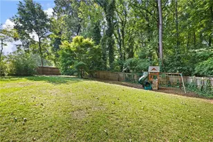 702 Highview Dr SE, Smyrna, GA 30082 - Photo 35