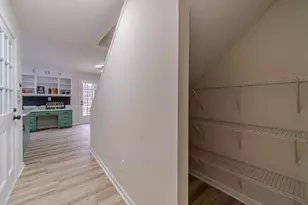 380 Cardigan Cir SW, Lilburn, GA 30047 - Photo 25