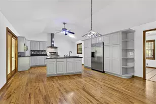595 Morgan Springs Ct, Canton, GA 30115 - Photo 17