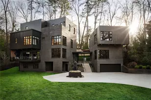 345 Pinecrest Rd NE, Atlanta, GA 30342 - Photo 5