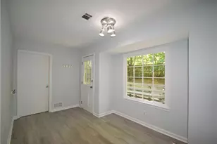 2654 Crystal Ct, Lawrenceville, GA 30044 - Photo 15