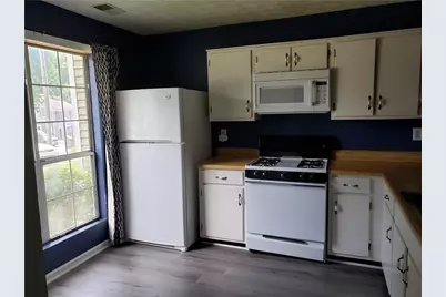3583 Kennesaw Station Drive NW, Kennesaw, GA 30144 - Photo 7