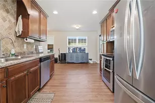 8829 Shallow Crk Trl, Clermont, GA 30527 - Photo 15