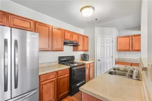 332 Oaktown Ct, Lawrenceville, GA 30044 - Photo 7