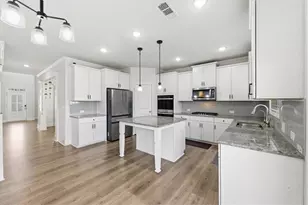 880 Garnet Dr, Acworth, GA 30101 - Photo 3