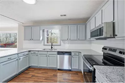 3235 Haverhill Rowe, Lawrenceville, GA 30044 - Photo 17