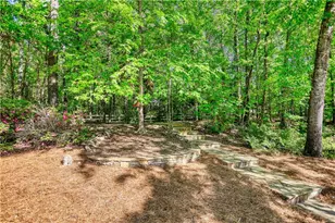 393 Edwards Rd, Oxford, GA 30054 - Photo 5