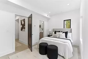 1198 Penny Ln, Atlanta, GA 30329 - Photo 35