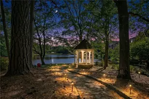 972 Moores Walk Ln, Suwanee, GA 30024 - Photo 5