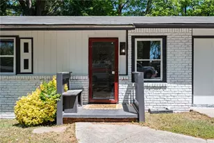 100 Pine Cir, Jonesboro, GA 30236 - Photo 5