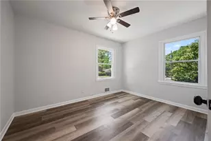 100 Pine Cir, Jonesboro, GA 30236 - Photo 27
