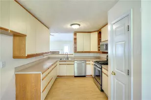 2875 New Hope Rd, Dacula, GA 30019 - Photo 13