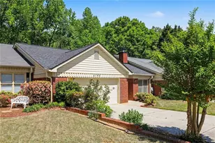 6190 Douglas Manor Ct, Douglasville, GA 30134 - Photo 3