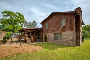 1111 Holly Hills Dr SW, Lilburn, GA 30047 - Photo 27