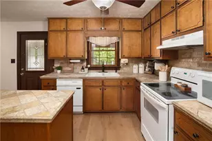 1111 Holly Hills Dr SW, Lilburn, GA 30047 - Photo 9