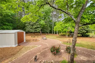 1111 Holly Hills Dr SW, Lilburn, GA 30047 - Photo 29