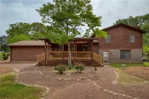 1111 Holly Hills Dr SW, Lilburn, GA 30047 - Photo 23