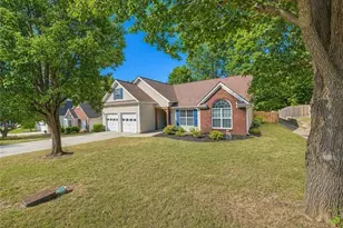 2263 Hansford Pass, Buford, GA 30519 - Photo 3