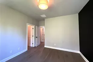 4353 Parkside Pl, Atlanta, GA 30342 - Photo 39