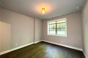 4353 Parkside Pl, Atlanta, GA 30342 - Photo 23