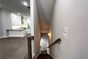 4353 Parkside Pl, Atlanta, GA 30342 - Photo 17