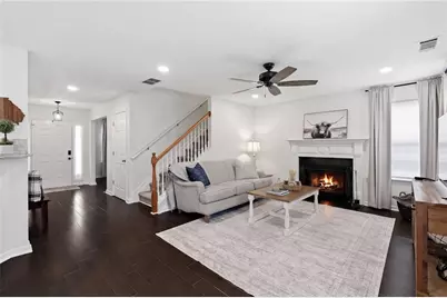 210 Franklin Street, Braselton, GA 30517 - Photo 7