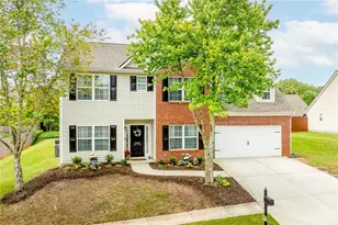 210 Franklin St, Braselton, GA 30517 - Photo 1